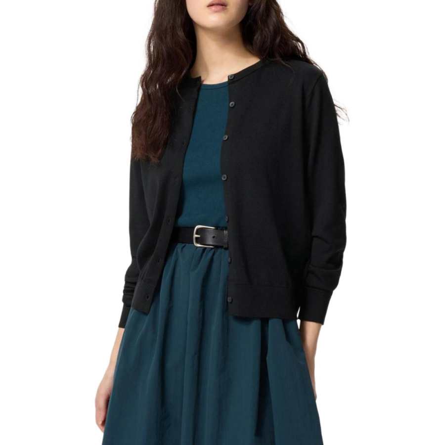 UNIQLO Knitwear Women's Black Crew Neck Moderate Cardigan