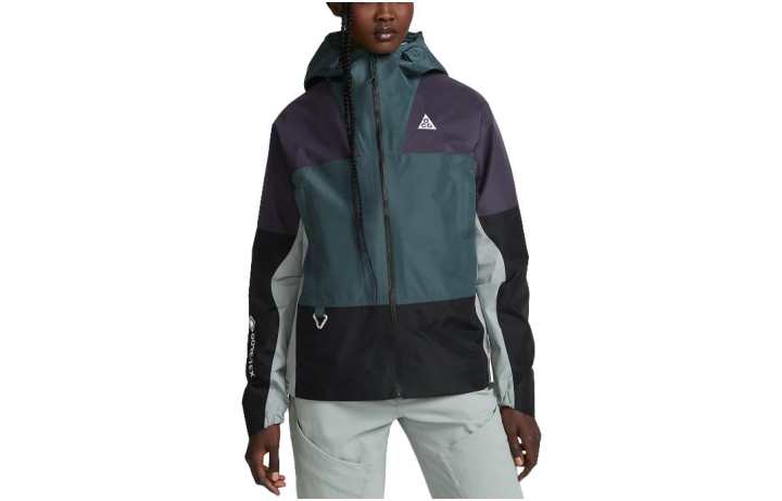 Nike Nike Jackets Women's Black Green Hooded Moderate Other