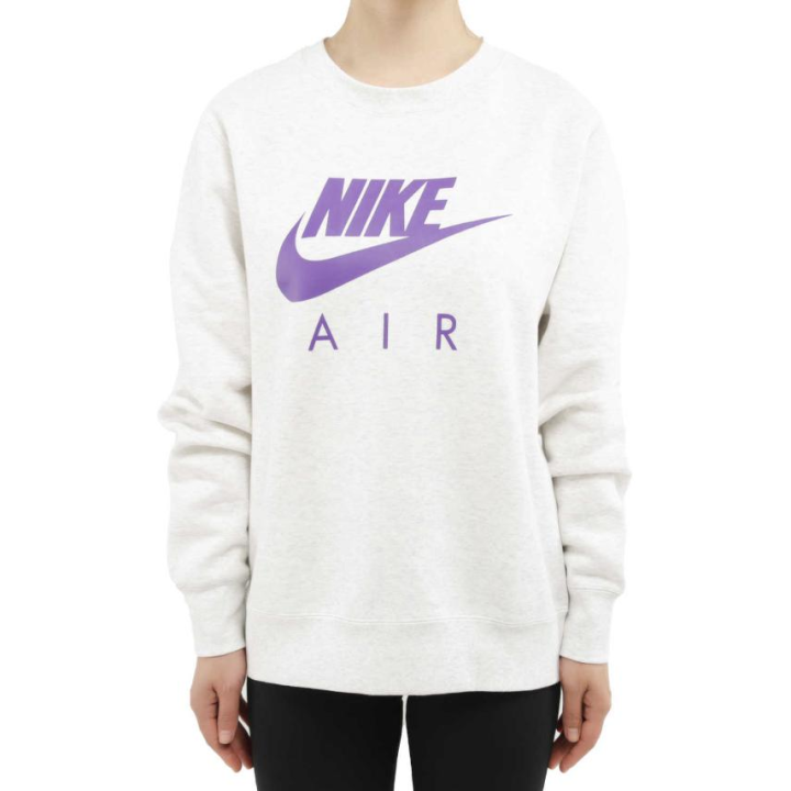 Nike Nike Sweatshirts Women's White Crew Neck Moderate