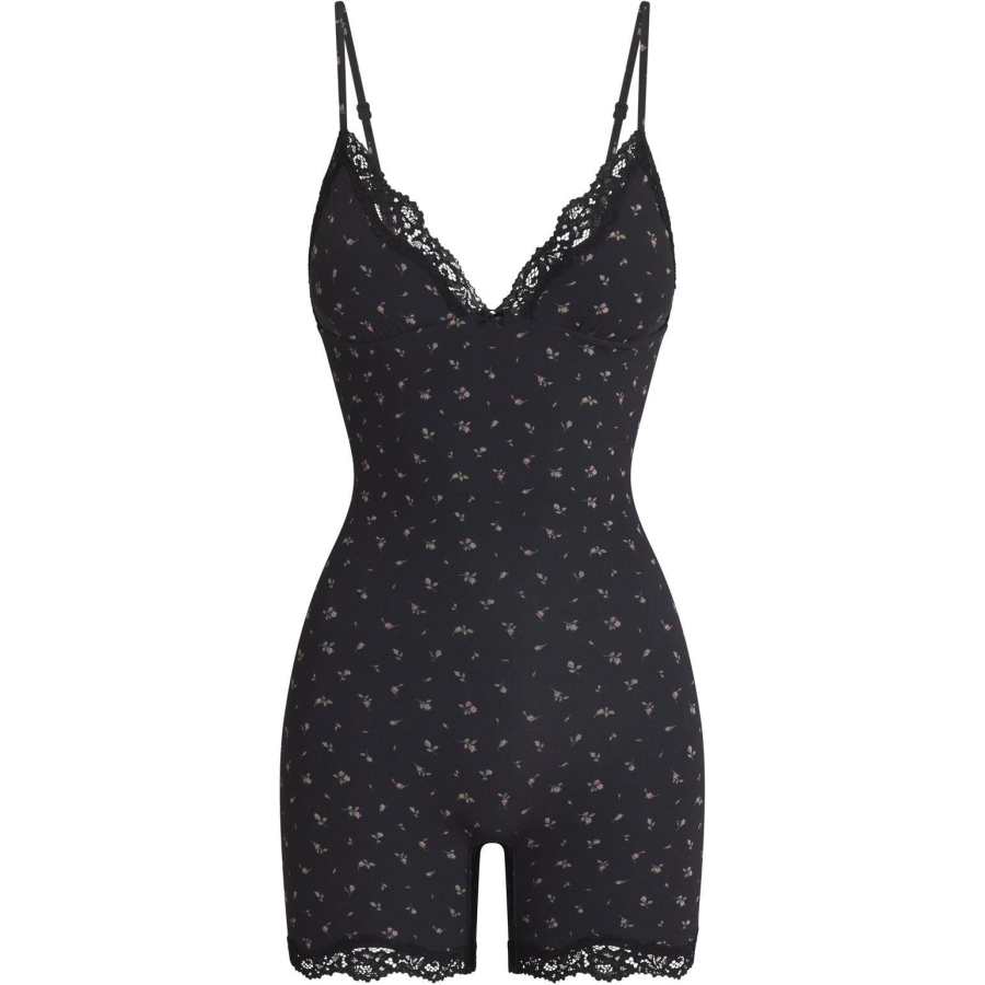 Skims FW24 FITS EVERYBODY LACE TRIANGLE ONESIE Jumpsuit Women's ONYX ROSEBUD PRINT/Agate Rosebud Print