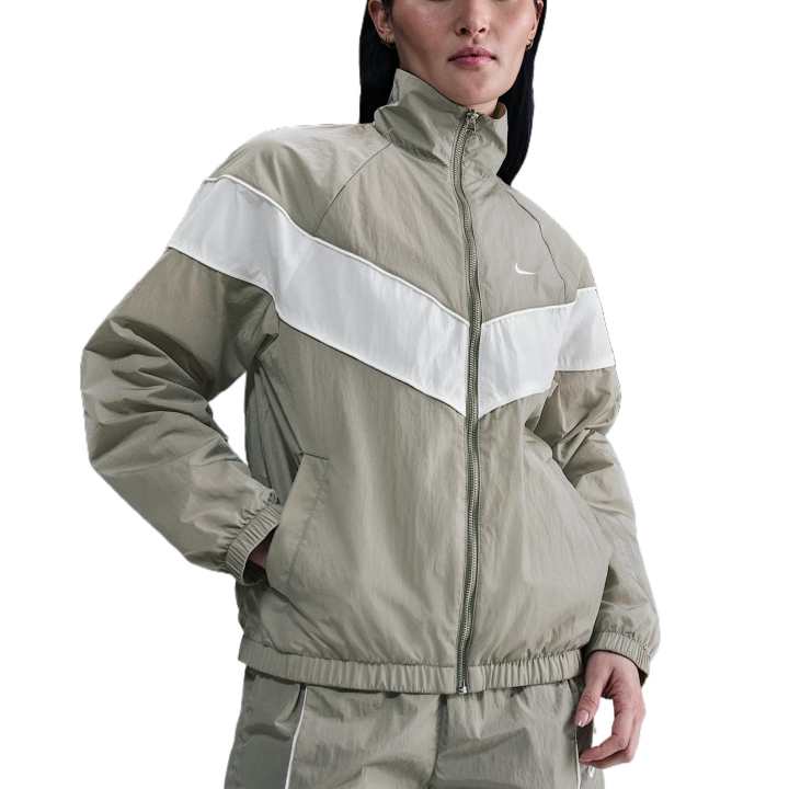 Nike Nike Windrunner Women's Loose Uv Woven Full Zip Jacket