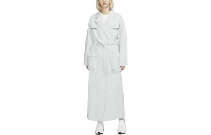 Nike Nike Coats Women's Light Blue Suit Collar Moderate Straight Fit