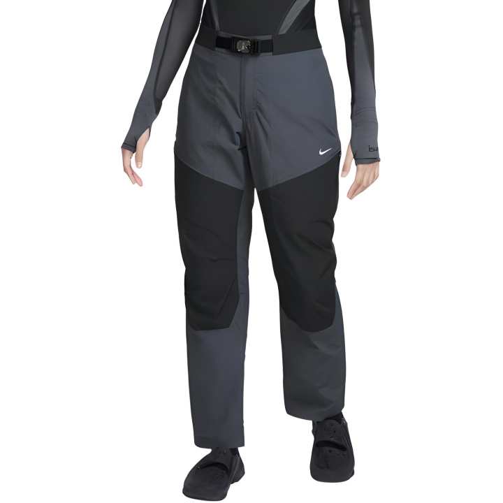 Nike Nike Ispa Women's Cargo Pants