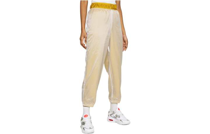 Nike Nike Casual Pants Women's Yellow Moderate Cuffed Pants