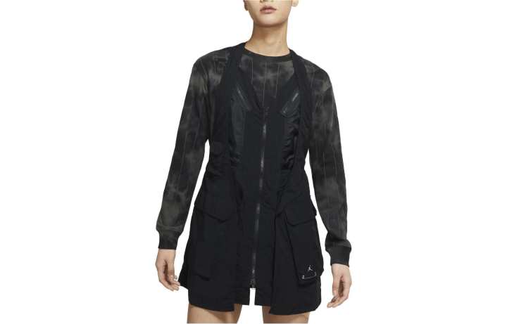 Jordan Jordan Vests Women's Black Crew Neck Moderate Other