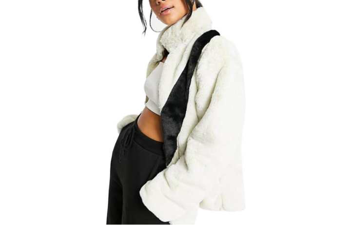 Nike Nike Velvet Jackets Women's White Stand Collar Moderate
