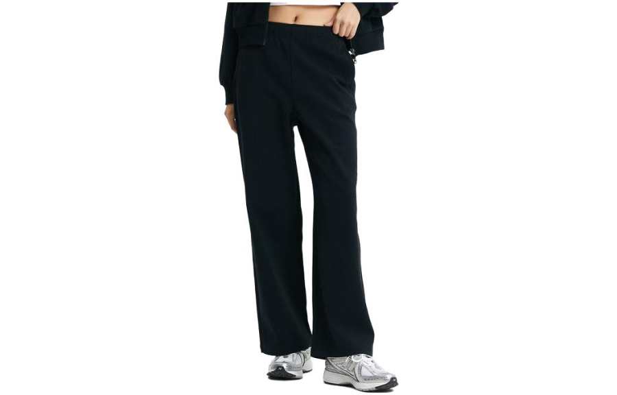 New Balance New Balance Casual Pants Women's Black Moderate Straight Fit Pants