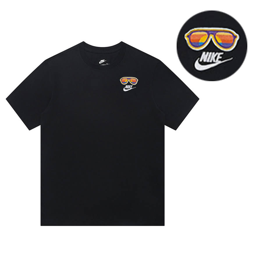 Nike Nike T Shirts Unisex Black Crew Neck Moderate Straight Fit
