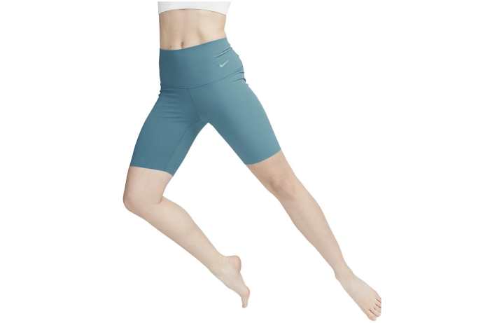 Nike Nike Casual Shorts Women's Light Green Moderate