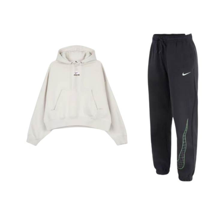 Nike Nike Sweatshirt Sets Women's Hooded Moderate