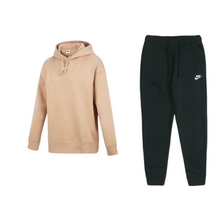 Nike Nike Sweatshirt Sets Women's Hooded Moderate