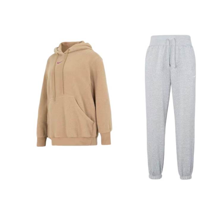 Nike Nike Sweatshirt Sets Women's Moderate