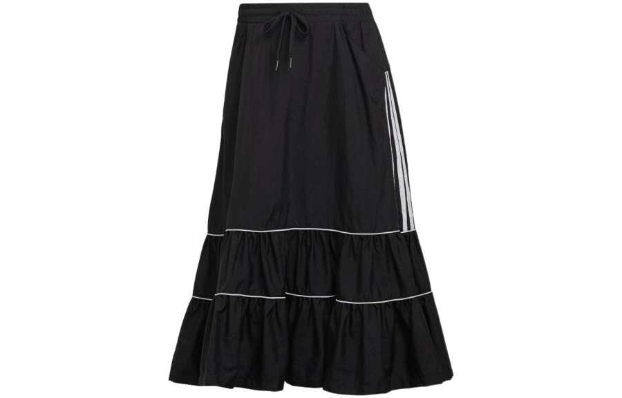 adidas originals Women's Lifestyle Utility Skirt Black