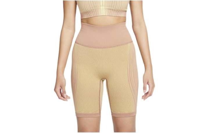 Nike Nike Sports Shorts Women's Light Dynamic Yellow Moderate