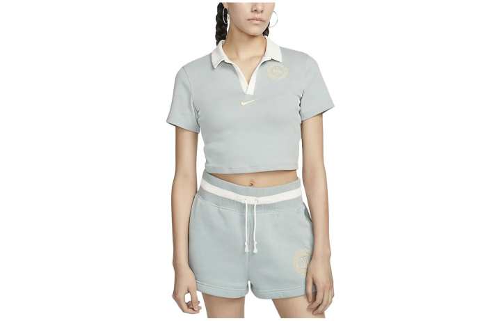 Nike Nike Casual Suits Women's Light Gray V Neck Moderate Short
