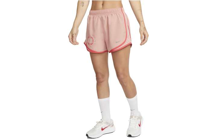 Nike Nike Sports Shorts Women's Pink Moderate Bermuda Shorts