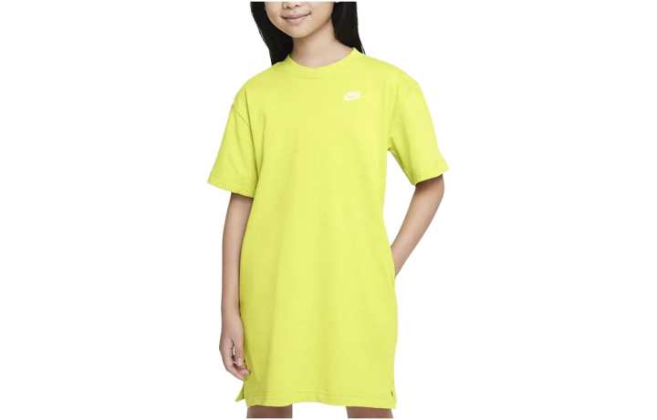 Nike Nike Grade School T Shirts Crew Neck Moderate
