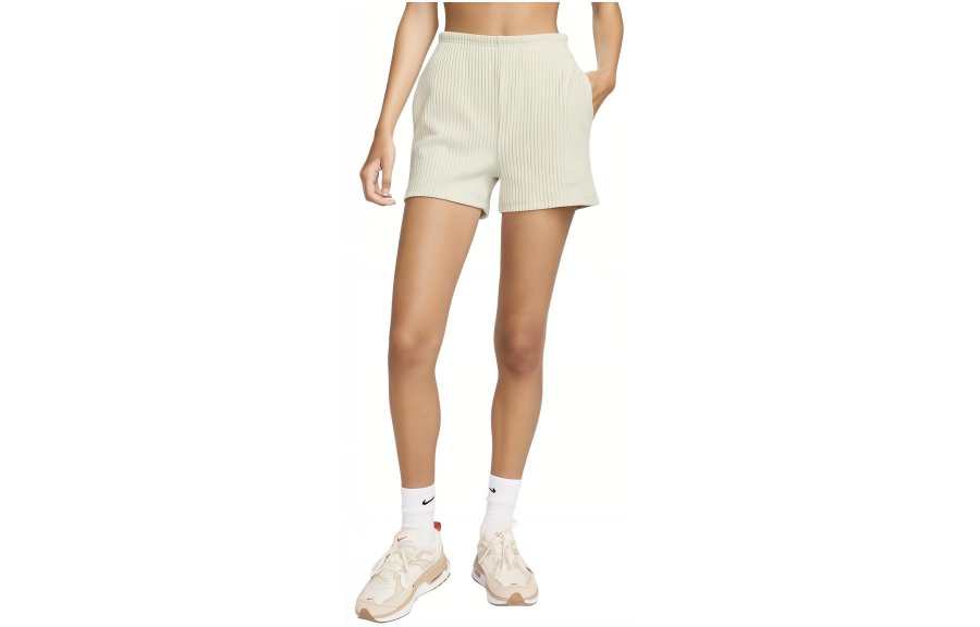 Nike Nike Sportswear Chill Rib Women's High Waisted Slim 3' Shorts