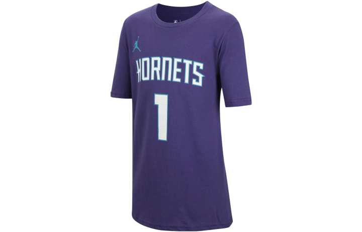 Nike Nike Grade School T Shirts Crew Neck Moderate