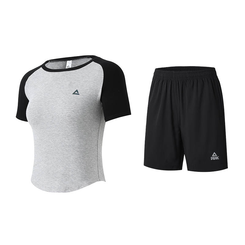 PEAK Fitness Sets Women's Crew Neck Moderate