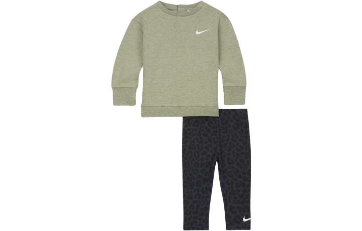 Nike Nike Baby Jumpsuits & Crawlers Crew Neck Moderate