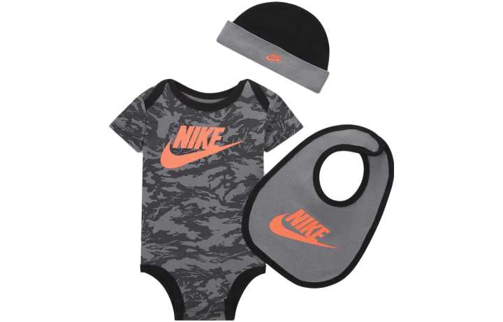 Nike Nike Baby Jumpsuits & Crawlers Crew Neck Moderate