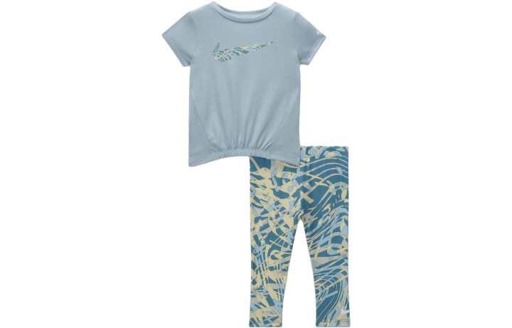 Nike Nike Baby Jumpsuits & Crawlers Crew Neck Moderate