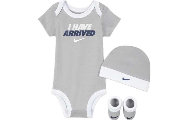 Nike Nike Baby Jumpsuits & Crawlers Crew Neck Moderate