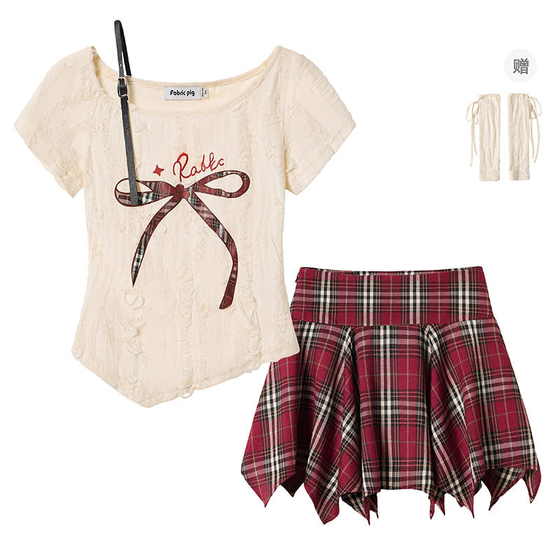Fabric Pig Skirt Set Women's Red Apricot