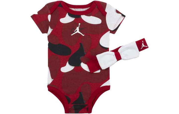 Nike Nike Baby Jumpsuits & Crawlers Moderate