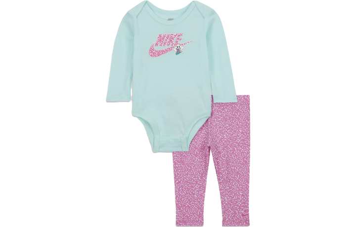 Nike Nike Baby Jumpsuits & Crawlers Crew Neck Moderate