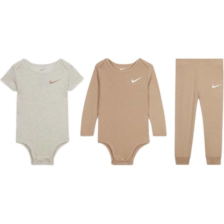 Nike Nike Baby Jumpsuits & Crawlers Crew Neck Moderate