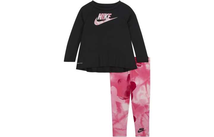 Nike Nike Baby Jumpsuits & Crawlers Crew Neck Moderate