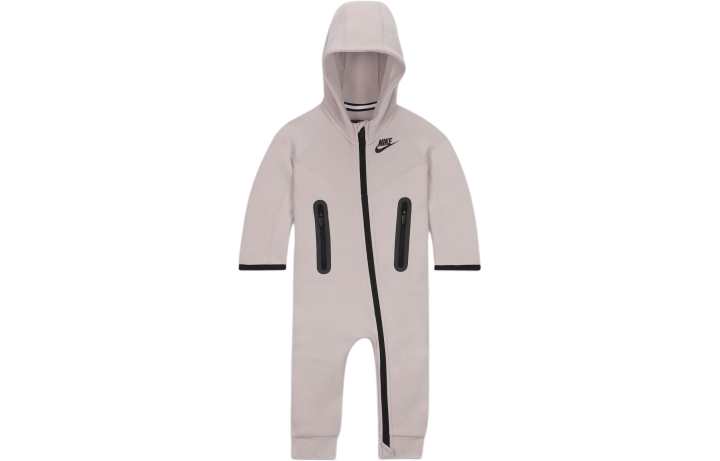 Nike Nike Baby Jumpsuits & Crawlers Moderate