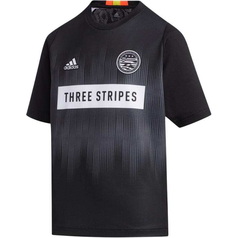 Adidas Adidas Grade School T Shirts Crew Neck Moderate