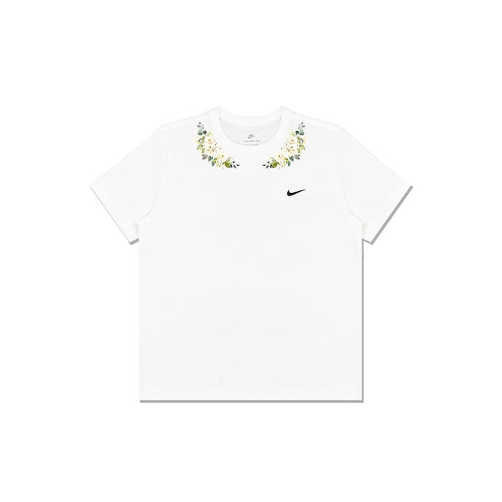 Nike Nike T Shirts Men's White Crew Neck Straight Fit
