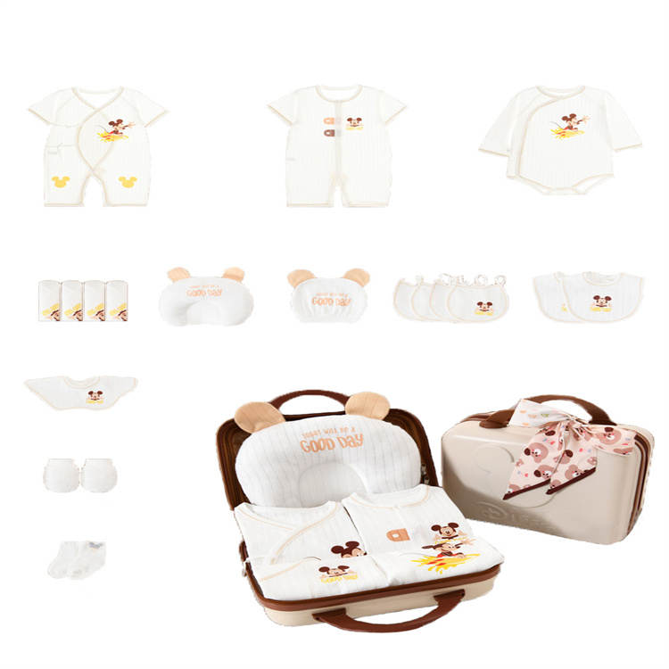Disney Baby Gift Box Infant And Toddler