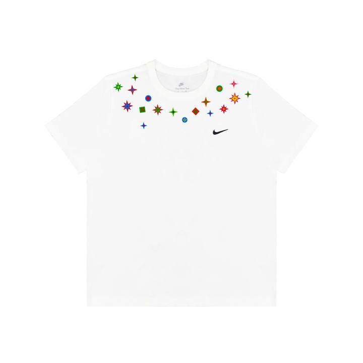 Nike Nike T Shirts Unisex White Crew Neck Moderate Straight Fit