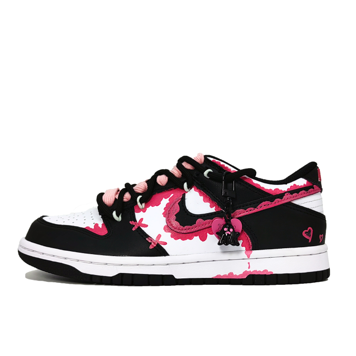 Nike Nike Dunk 'Black' Leather Slip Resistant Lightweight Cushioning Low top Kids' Skateboarding Shoes Black Teenagers