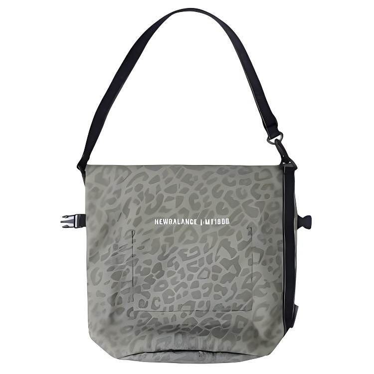 New Balance New Balance Athleisure Polyester Handbag, Shoulder Bag Regular Unisex Green