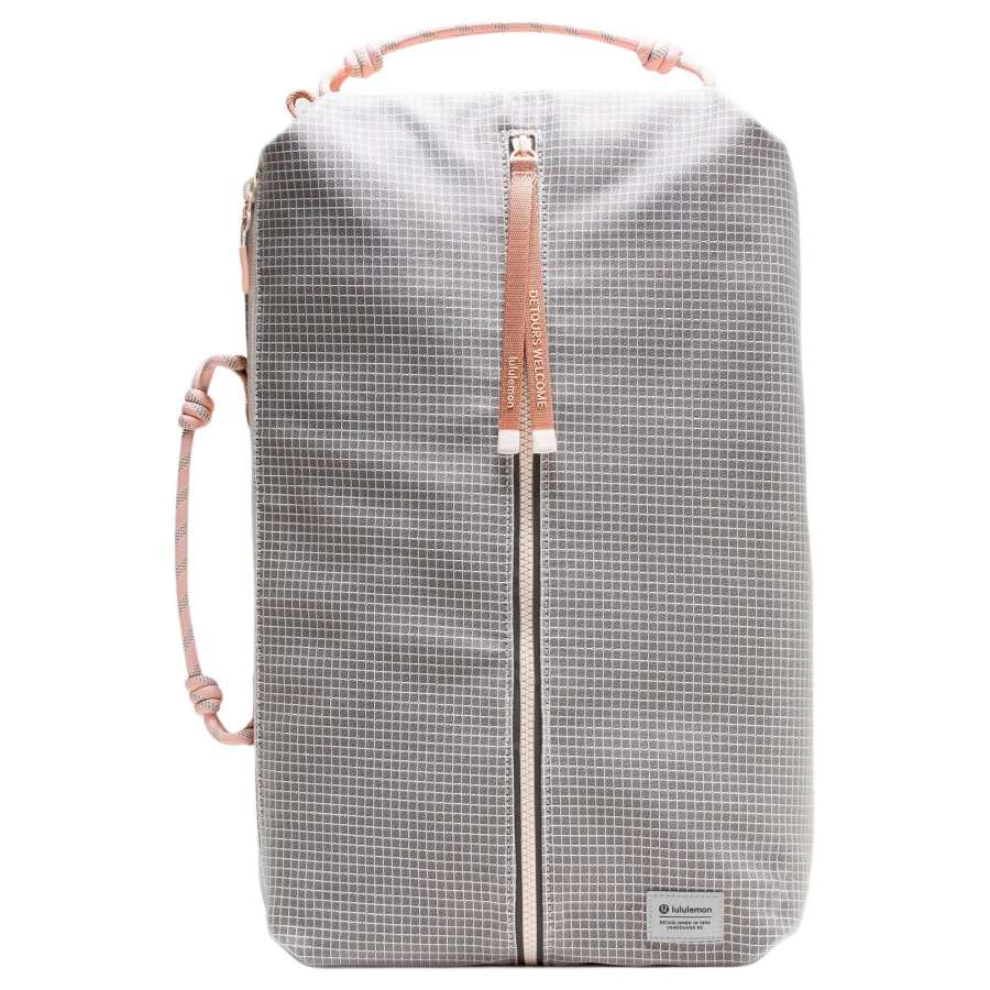 Lululemon Fast Track Versatile Shoulder Bag, Crossbody Bag, Backpack Large Women's Ivory White & Shell Dusty Pink