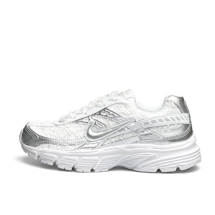 Nike Nike Initiator Height Increasing Slip Resistant Low top Running Shoes Unisex White