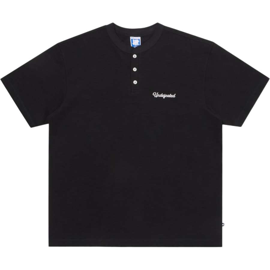 UNDEFEATED T Shirts Unisex Henry Collar Moderate Straight Fit