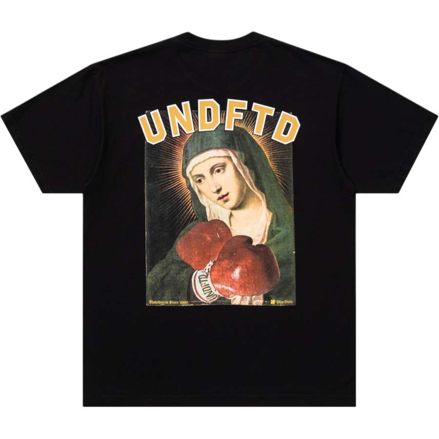 UNDEFEATED T Shirts Unisex Crew Neck Moderate Straight Fit