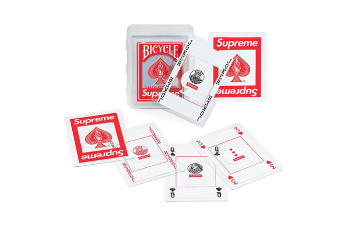 Supreme Supreme FW20 Desktop Ornaments