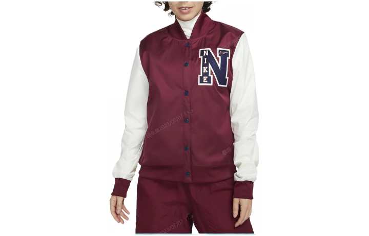 Nike Nike Jackets Women's Red V Neck Moderate Other