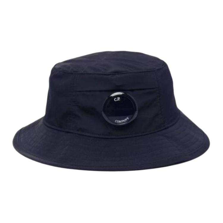 C.P.Company lens bucket hat