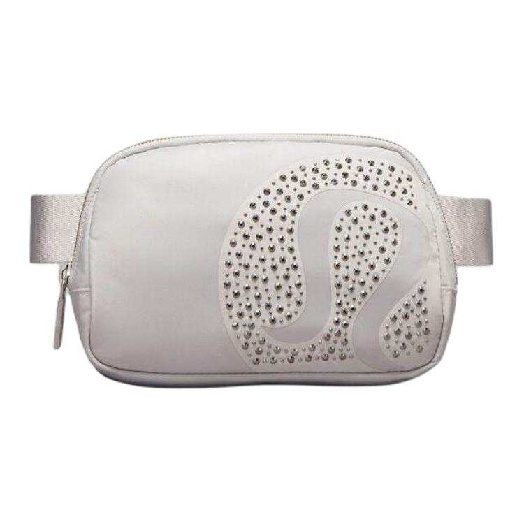 Lululemon Lululemon Everywhere Recycled Polyester Fanny Pack Regular Unisex Light Gray