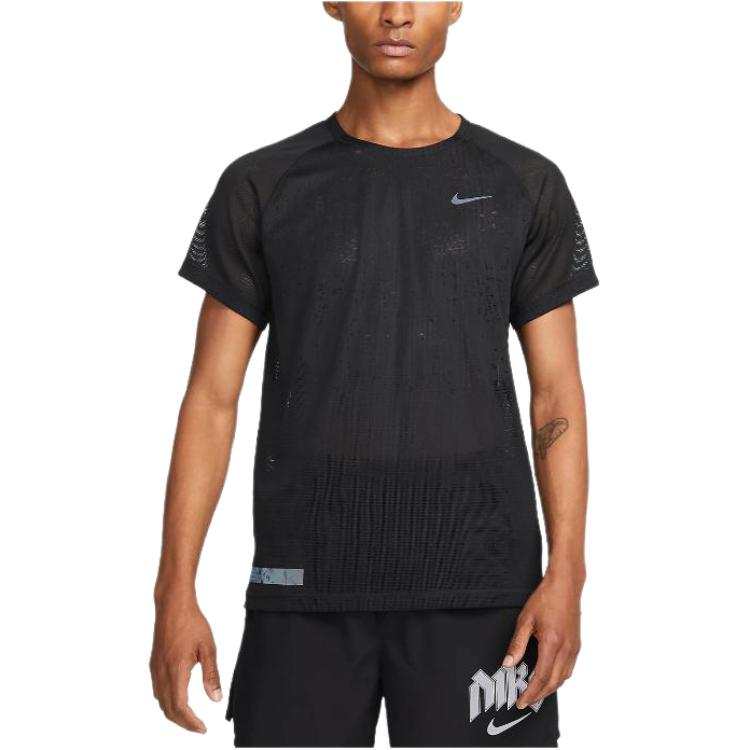 Nike Nike T Shirts Men's Black Crew Neck Moderate Straight Fit