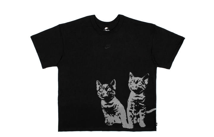 Nike Nike Sportswear Essentials T Shirts Unisex Black Crew Neck Moderate
